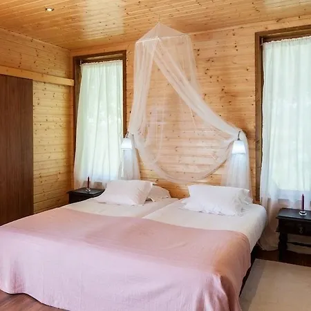 穆勒农场度假屋 *