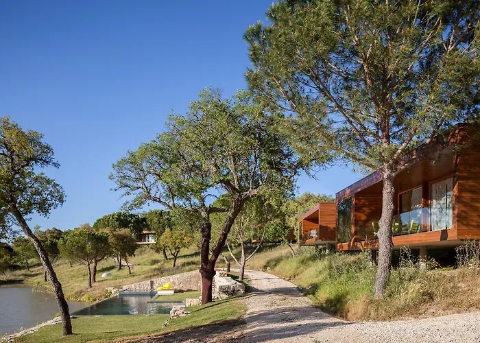 Herdade Do Moinho Novo 펜션 칸하